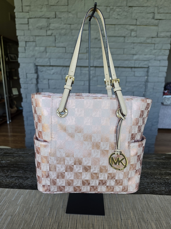 Michael Kors Handbags - Michael Kors Rose Metallic Signature Checkered Tote Bag with Gold MK Charm